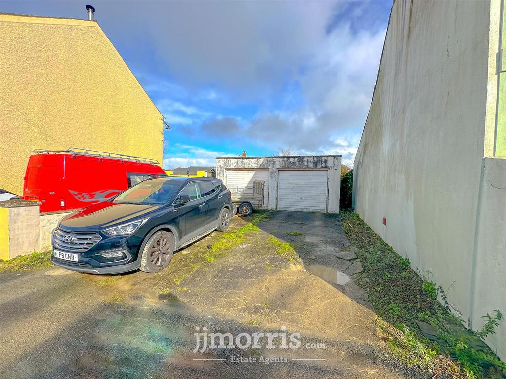 BB171 F66-0 F48-4 F1 F-9 C08-AE52244137 B4.jpeg