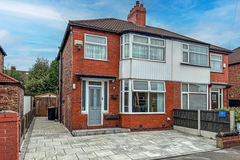 3 bedroom semi-detached house for sale, Dale Grove, Timperley