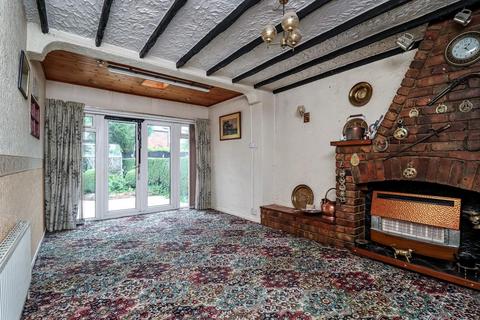 3 bedroom semi-detached house for sale, Dale Grove, Timperley