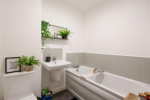 39 Evergreen Way, Sowerby, Thirsk, YO7 3FJ
