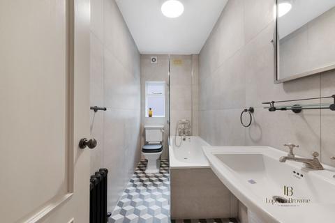 3 bedroom maisonette for sale, Wotton Road, NW2