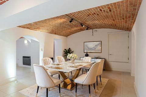 1 bedroom apartment for sale, The Galleries, Brentwood, CM14