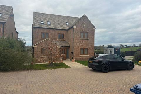 undefined, Gloucester GL2