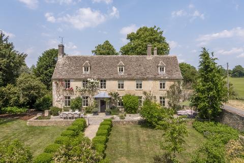 7 bedroom country house to rent, Main Street, Cirencester, GL7