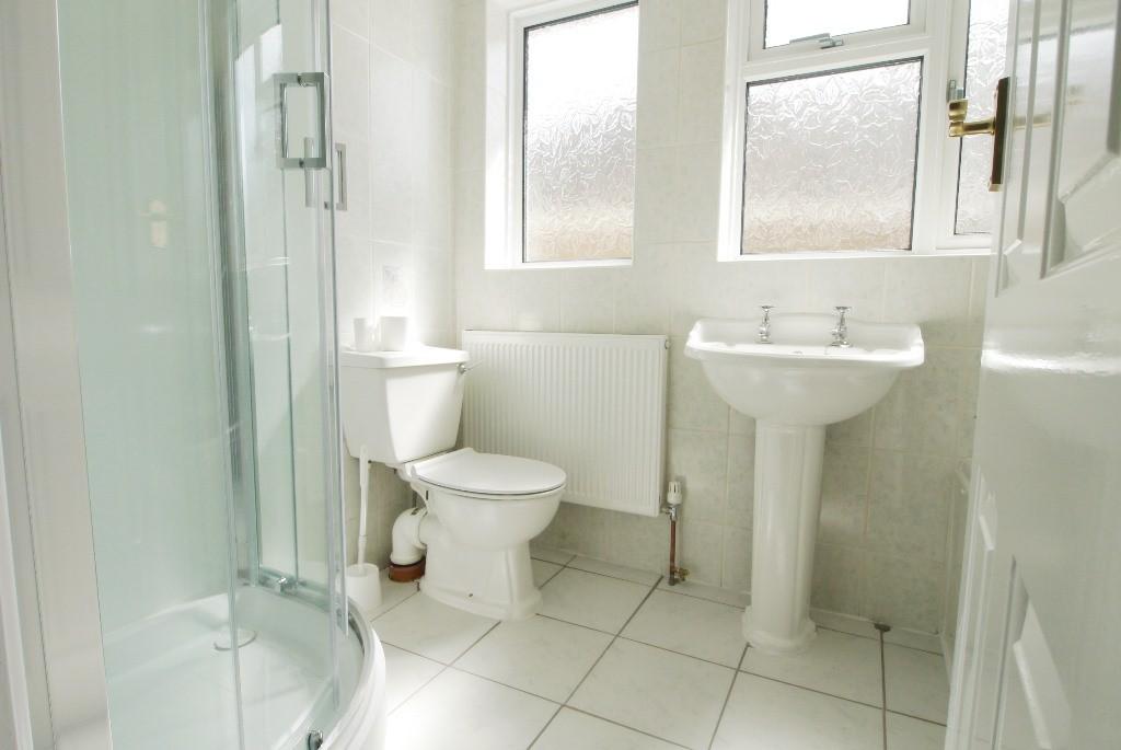 Bath / Shower Room