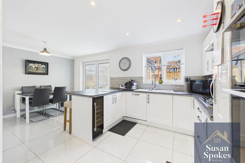 4 bedroom detached house for sale, Callum Drive, South Shields