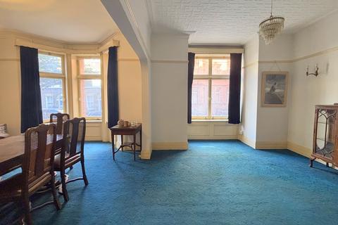 4 bedroom apartment for sale, Torrington Place, Bloomsbury, London WC1E