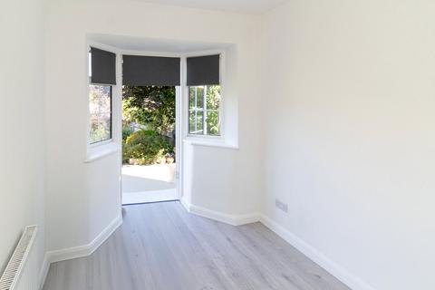 3 bedroom semi-detached house to rent, Purcells Avenue, Edgware, HA8