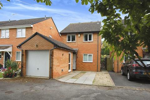 undefined, Churchill Drive, Cheltenham GL52