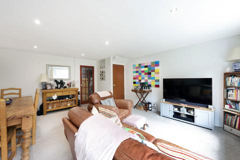 undefined, Churchill Drive, Cheltenham GL52