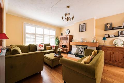 8 Bradgate Road, Bedford, MK40 3DE