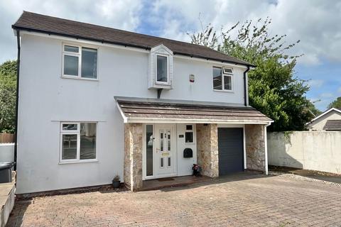4 bedroom detached house for sale, Bridle Close, Paignton