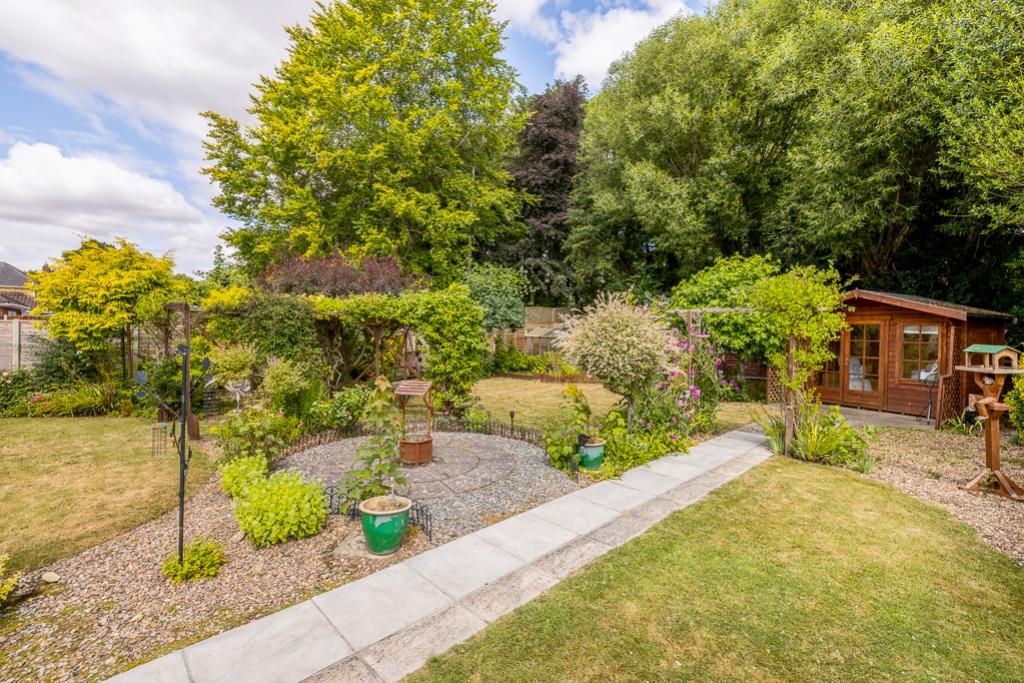11 Balmoral Avenue (Spalding)-9
