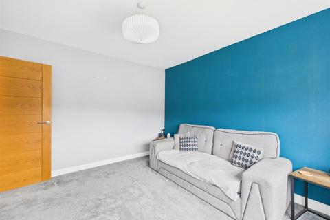 45 Newstead Rise, Caterham, CR3 6RS