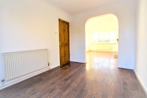 3 bedroom terraced house to rent, Readers Court, Chelmsford