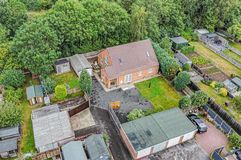 undefined, Park Street, Uttoxeter ST14