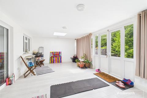 5 bedroom semi-detached house for sale, Lindsay Drive, Middlesex HA3