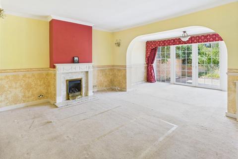 57 Keston Avenue, Coulsdon, CR5 1HP