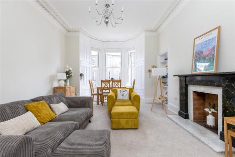 7/3 Polwarth Crescent, Edinburgh, EH11 1HP