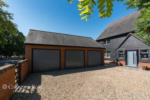 6 bedroom detached house for sale, Church Road, Alresford