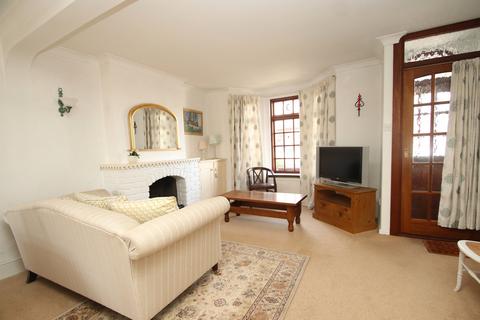 26 Gladstone Road, Farnborough, Orpington, BR6 7EA