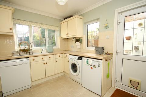 26 Gladstone Road, Farnborough, Orpington, BR6 7EA