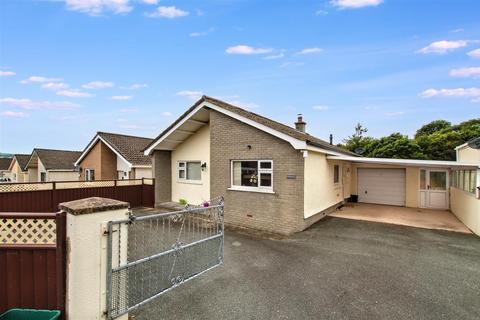 2 bedroom detached bungalow for sale, Cnwc Y Dintir, Cardigan