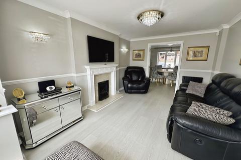 4 bedroom detached house for sale, Greyfriars Close, Dudley DY1