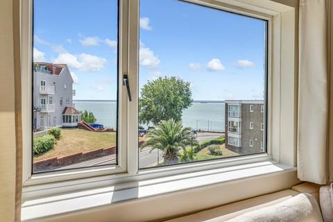 2 bedroom apartment for sale, Shorefield Road, Westcliff-on-Sea SS0