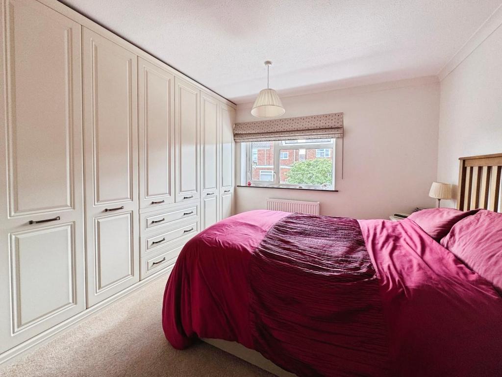 Bedroom One.jpg