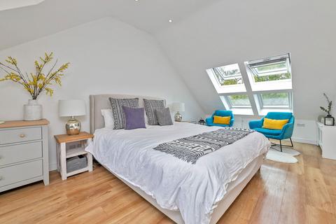 undefined, High Street, Royston SG8