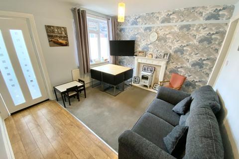 3 bedroom semi-detached house for sale, Cobham Road, Halesowen B63