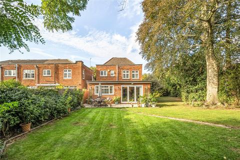 undefined, Azalea Walk, Pinner