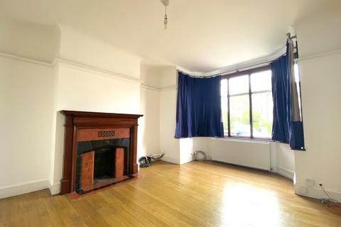 5 bedroom semi-detached house for sale, Cambridge Road, Harrow HA2