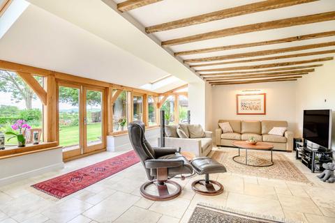 undefined, Dingestow, Monmouth