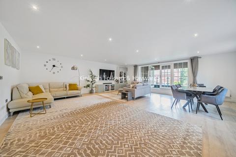 undefined, Bickley Park Road, Bromley, BR1