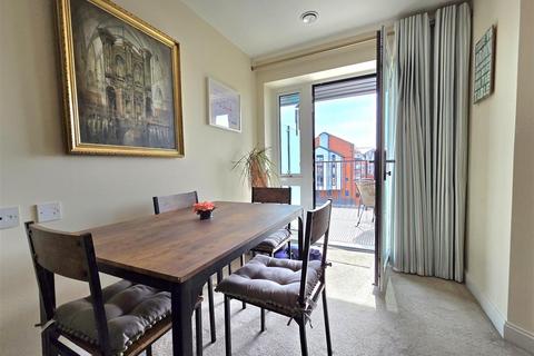 2 bedroom retirement property for sale, St. Ann Way, Gloucester