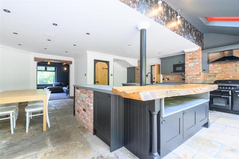 undefined, 2 Salterlee Villas, Shibden, HX3 6XN