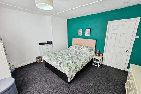 3 bedroom end of terrace house for sale, Tindale Street, Durham DH8