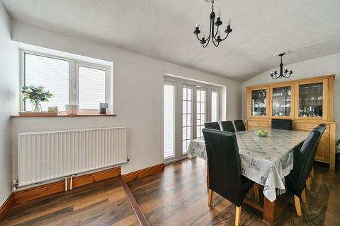 undefined, Kings Road, Flitwick, MK45