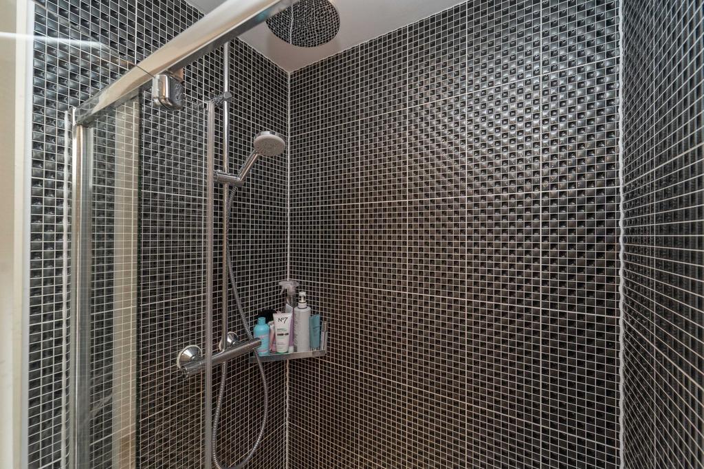 En-Suite Detail