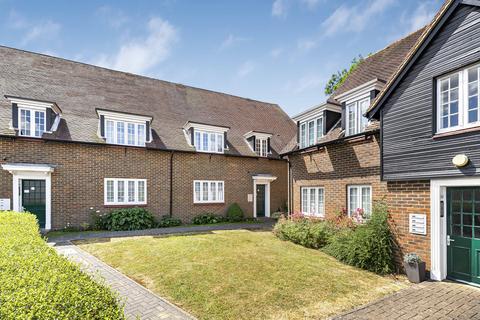 1 bedroom flat for sale, Barnside Court, Welwyn Garden City, AL8