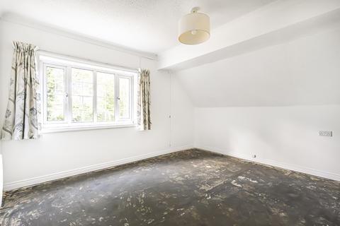 1 bedroom flat for sale, Barnside Court, Welwyn Garden City, AL8