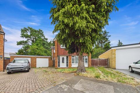 undefined, Radcot Avenue, Langley, Berkshire, SL3