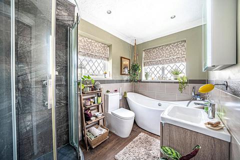 29 Brook Barn Way, Goring By Sea, Worthing, BN12 4DN