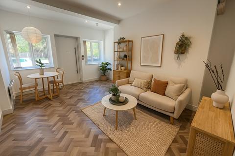 19a Beaver Road, Manchester, M20 6SR