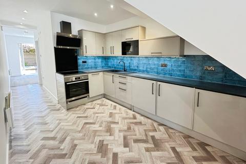 19a Beaver Road, Manchester, M20 6SR