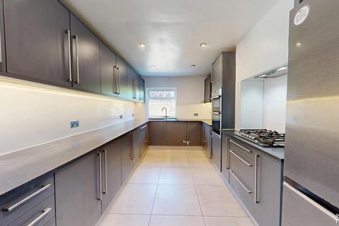 3 bedroom terraced house to rent, Reigate Road, Brighton, BN1