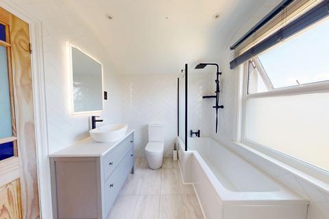 3 bedroom terraced house to rent, Reigate Road, Brighton, BN1