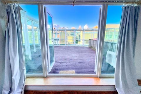 2 bedroom maisonette to rent, Maritime House, Greens End, Woolwich, London, SE18 6HB